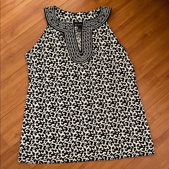 Black and White Patterned Women's Top - Picture 1 of 4